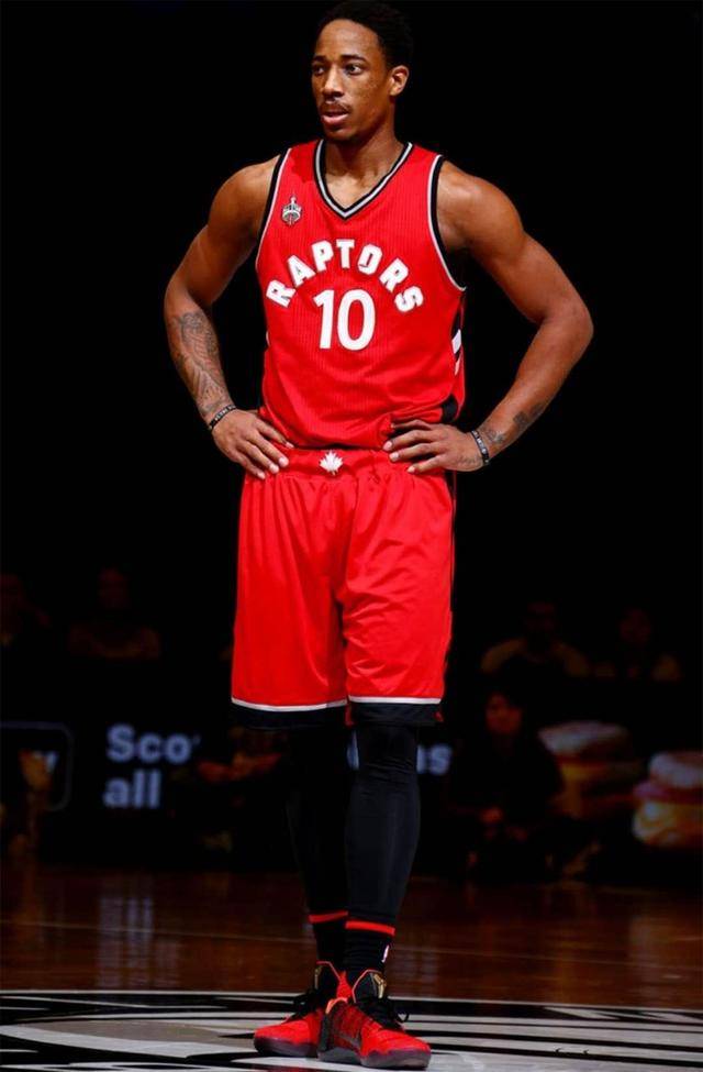 0岁国脚充 0岁国脚充